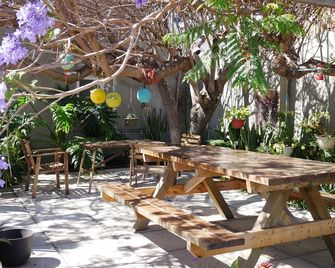 Geraldton Backpackers - Geraldton - Patio