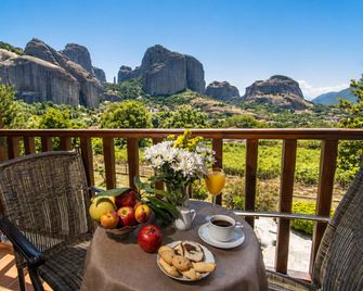 Hotel Doupiani House - Каламбака - Балкон