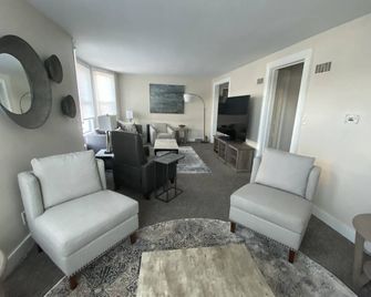 Delightful Downtown Retreat - Hamburg - Sala de estar