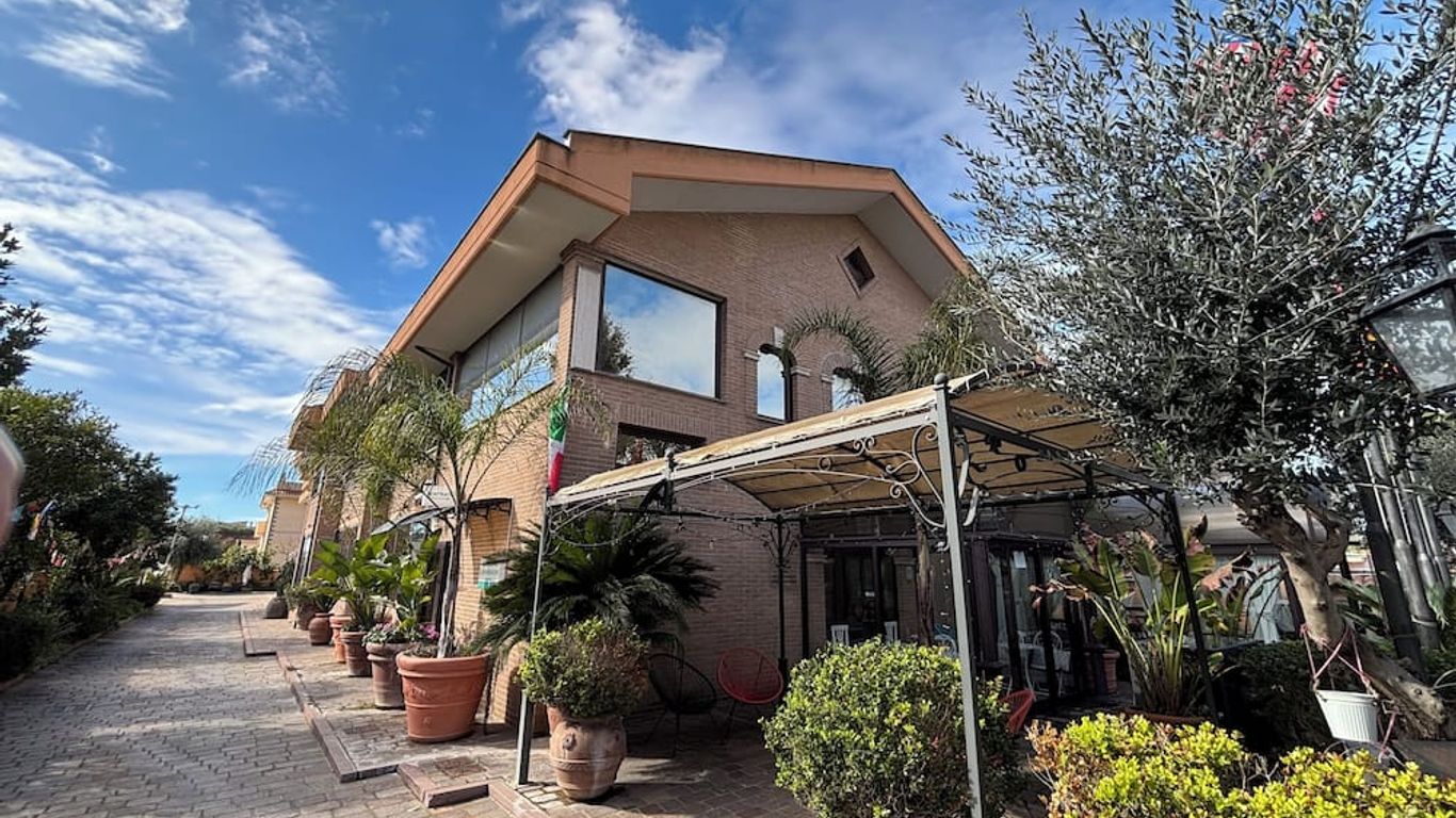 يورو هاوس إن أيربورت