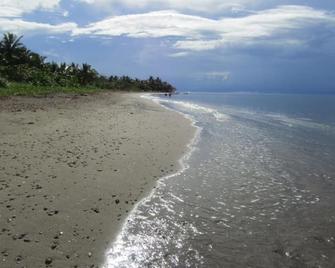Quiet Bungalow in San Andres / Catanduanes, Philippines - San Andres - Playa