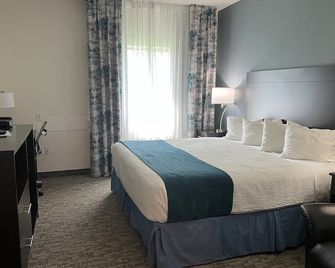 The Grove Inn And Suites - Eagle Grove