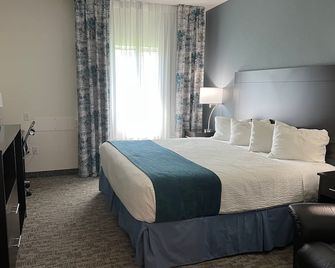 The Grove Inn And Suites - Eagle Grove