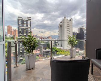 Haven, A Design Hotel - Medellín - Balcony