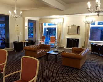 Burley Court - Bournemouth - Lounge