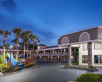 Hotel South Tampa & Suites - Tampa - Budynek