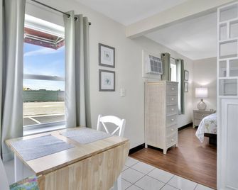 Seahorse Guesthouse - Pompano Beach - Comedor