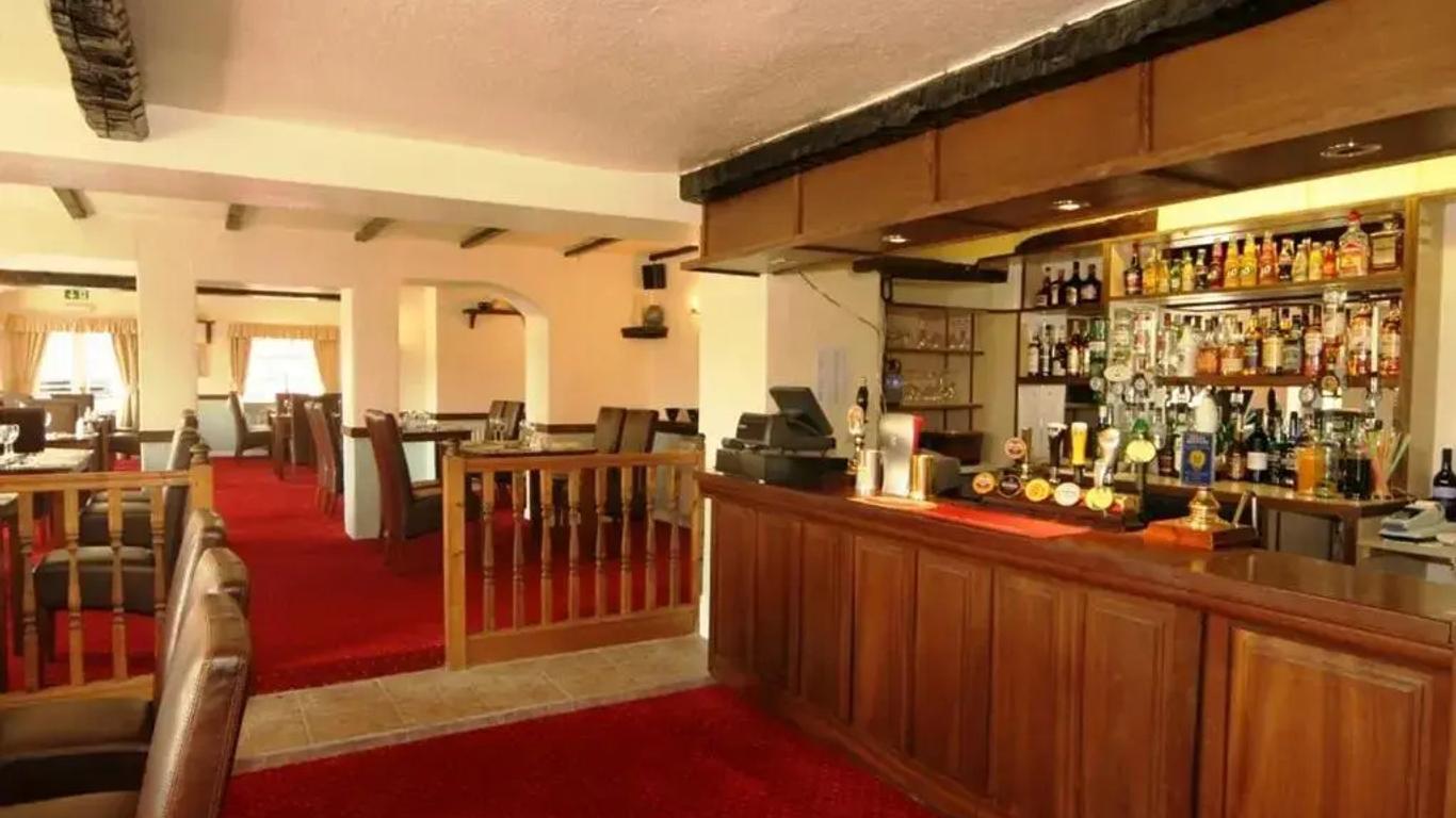 ذا روزلاند بول هوتل