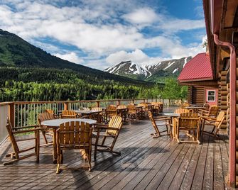 Kenai Princess Wilderness Lodge - Cooper Landing - Balcony