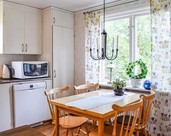 3 Bedroom Lovely Home In Orrefors - Orrefors - Comedor