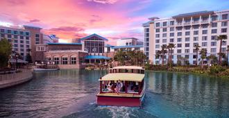 Universal's Loews Sapphire Falls Resort - Orlando - Rakennus