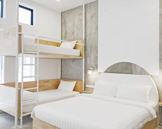 Hood Hostel - Yangon - Bedroom