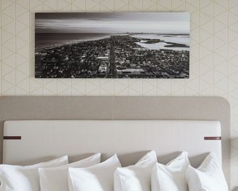 The Boulevard Hotel - Beach Haven