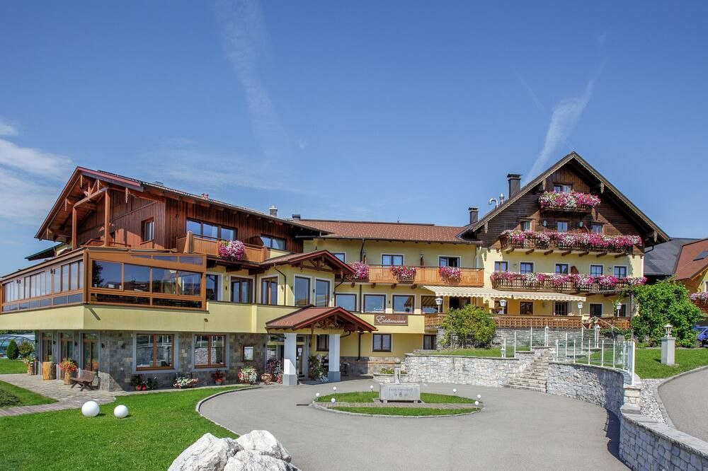 Panorama Hotel Leidingerhof - מונדזה - בניין