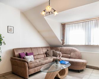Ferienwohnung 4 - Bernkastel-Kues - Sala de estar