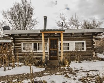 Taos Goji Farm & Eco-Lodge Retreat - Arroyo Seco - Building