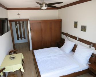Pension Lang - Frauenkirchen - Bedroom