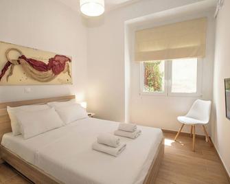 Beautiful apt near the sea by GHH - Ateena - Makuuhuone