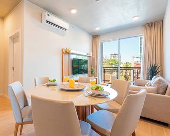 Sky Stays at Asunción Villamorra Bright 1bdrm - Asuncion - Dining room