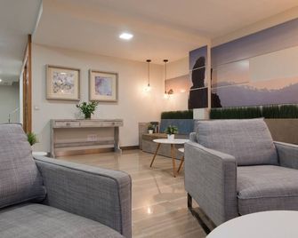 هوتل إيدفي - لاس بالماس دي غران كناريا - غرفة معيشة