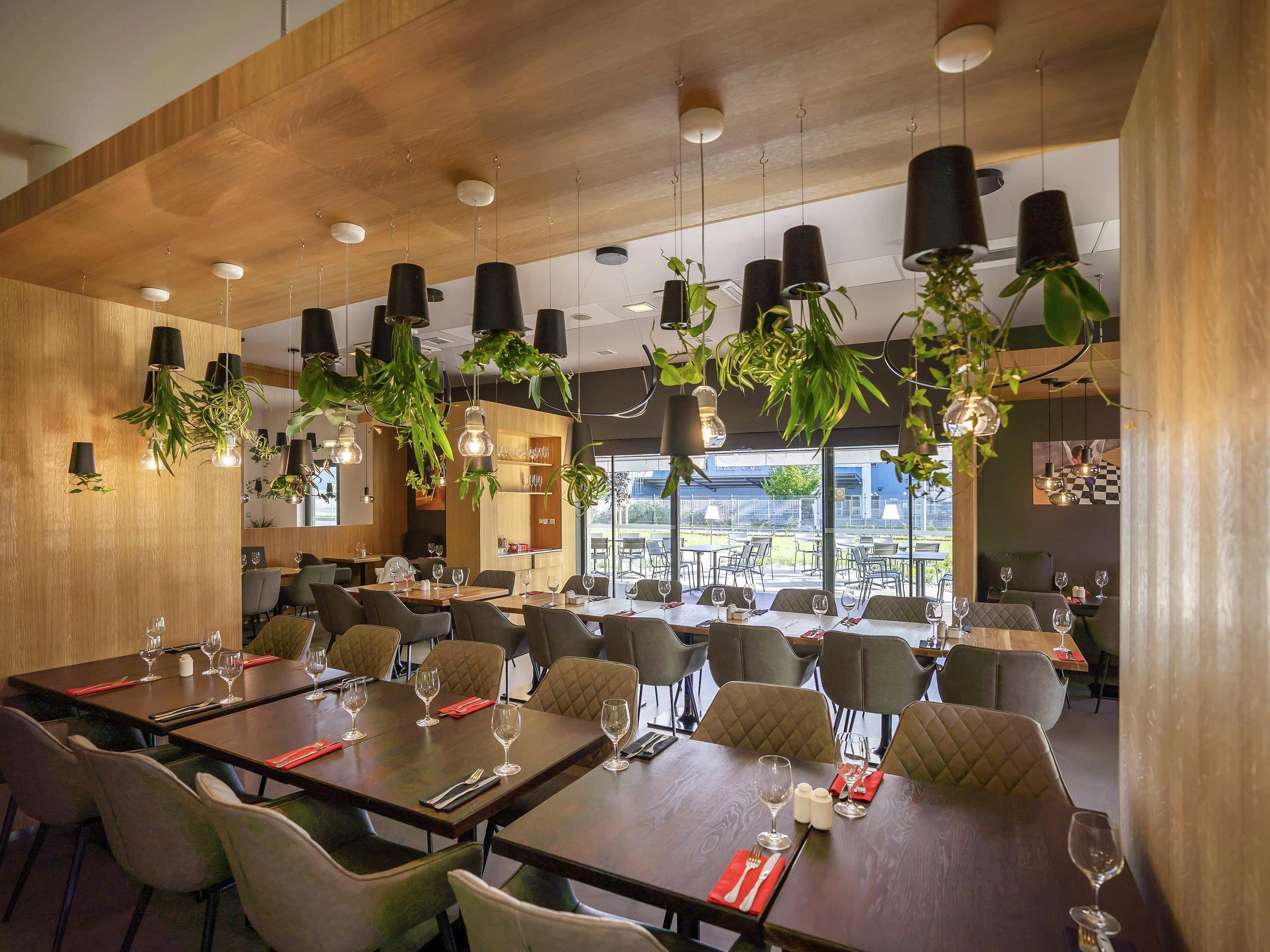 Ibis Plzen - Pilsen - מסעדה