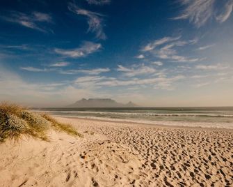 Voir la Mer - Blouberg Beach - Cape Town - Beach