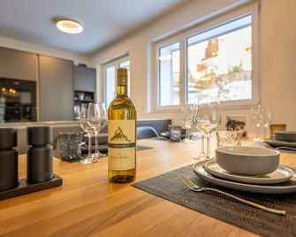 Seventh Sky - the luxury one by Inspring Places Zermatt - Zermatt - Essbereich