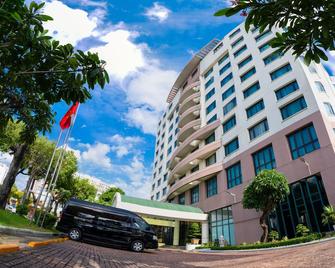 PARKROYAL Saigon - Ho Chi Minh City - Building