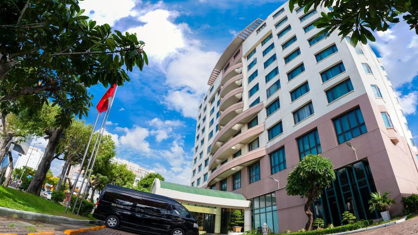 جاردن بلازا سايجون (فورميرلي باركرويال سايجون)