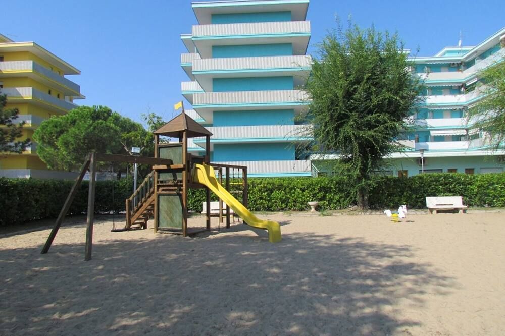 Flat In A Wonderful Resort - Bibione