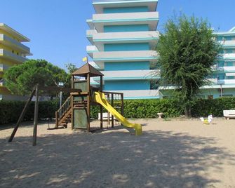 Flat In A Wonderful Resort - Bibione