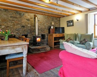The Smiddy - S4278 - Lochearnhead - Sala de estar