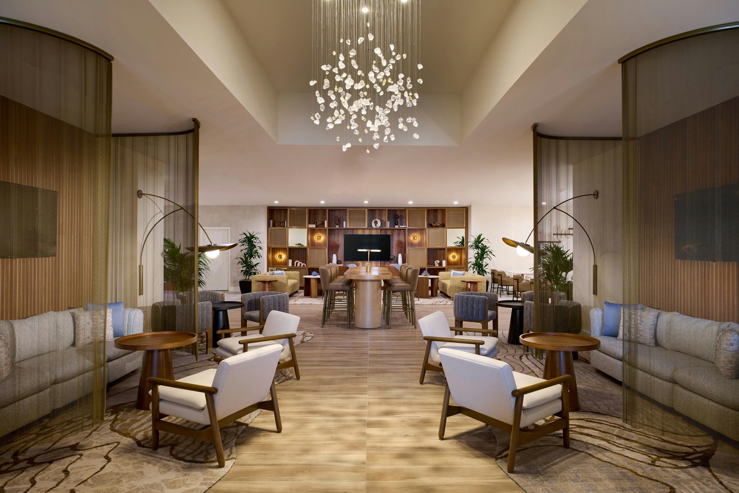 The Westin Los Angeles Airport thumbnail 3