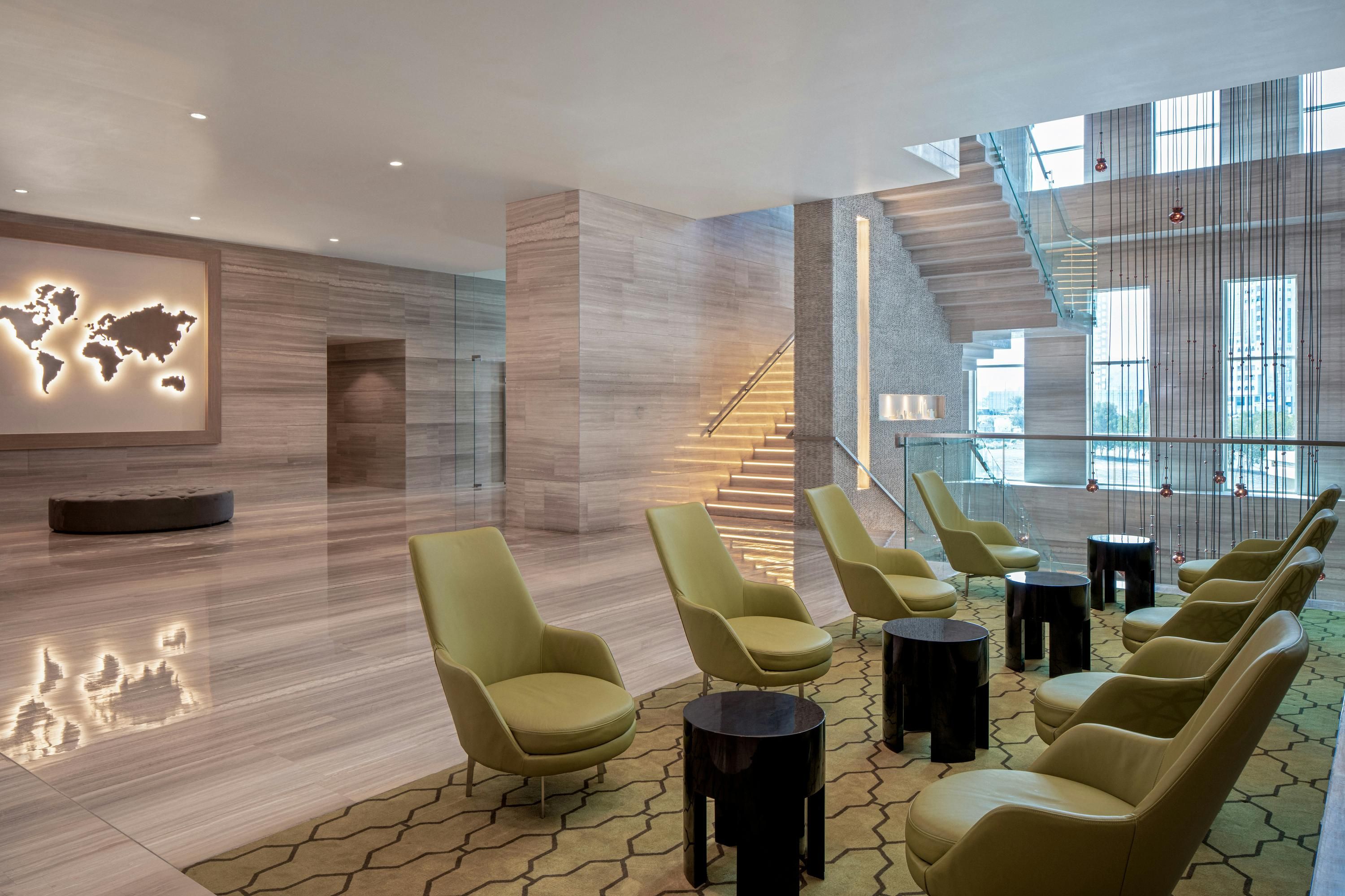 DoubleTree by Hilton Fujairah City - Fujairah - Lounge