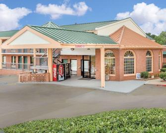 Econo Lodge Acworth - Acworth - Building