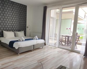 Corvin Center Suites - Budapest - Bedroom
