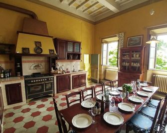 Historic villa near Florence - Rignano sull'Arno - Restaurante