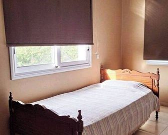 Holiday house 5 min from beach - Perivolia - Chambre