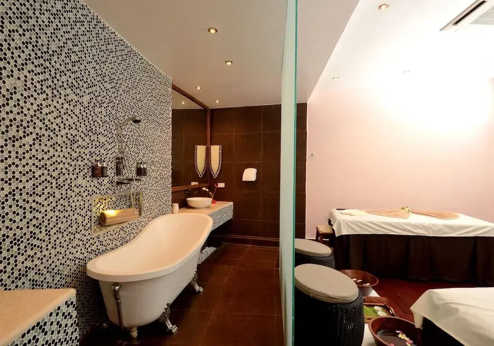 Ocean Paradise Resort & Spa