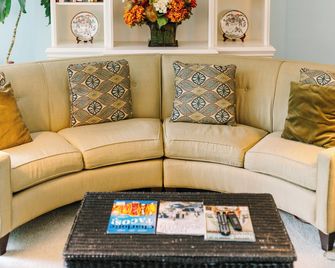 The Morehead Inn - Charlotte - Lounge