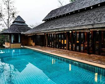 Dala Hide Away Chiang Rai - Mae Chan - Басейн