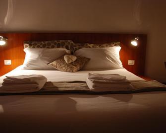 Affittacamere del Prione - La Spezia - Bedroom