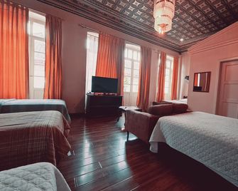 Hotel Chat Noir Cuenca - Cuenca - Soveværelse
