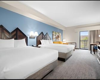 Camelback Lodge & Aquatopia Indoor Waterpark - Tannersville - Bedroom