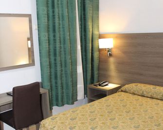 Hotel Nacional - Melilla - Ložnice