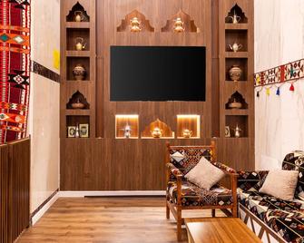 Alayam Elite Hotel - Mecca - Living room