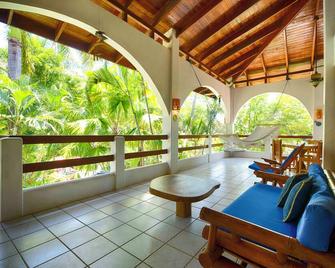 Casa Sueca - Tamarindo - Balcón