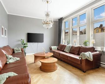HernöRum Fiskekroken - Centralt och nära E4 - Härnösand - Huiskamer