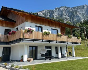 Wild und Wald Ferienwohnung - Steinbach am Attersee - Gebouw