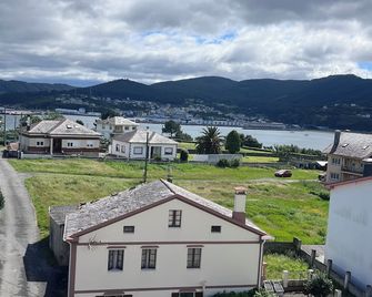 Hotel Celta Galaico - Viveiro - Außenansicht